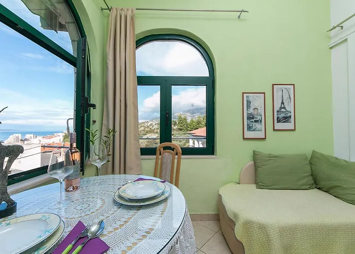 Komfortable Mit Balkon By Interhome *